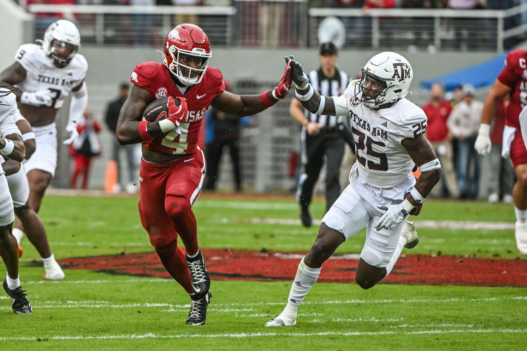 Texas A M Arkansas Football